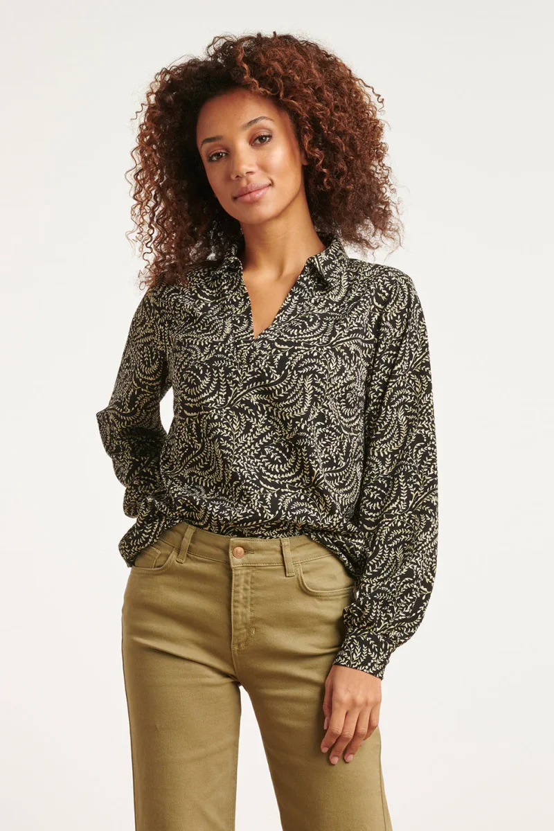23508 Dames Semi Fitted Blouse Met Knoopsluiting | Black - Light Army