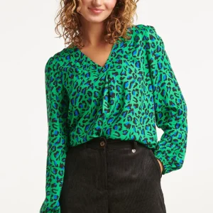 23561 Winter Top Levendige Animal Print | Green - Black