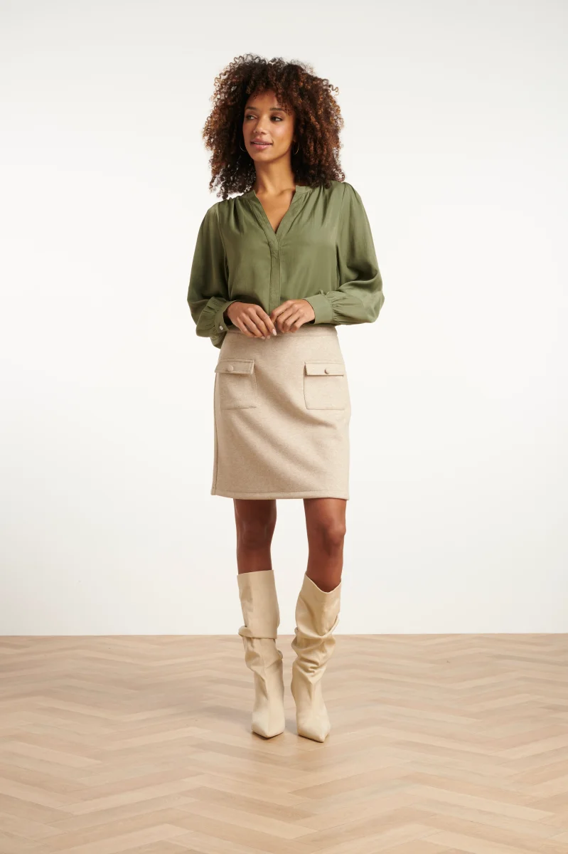 25611 Dameslosvallende Korte Top | Army - Afbeelding 2