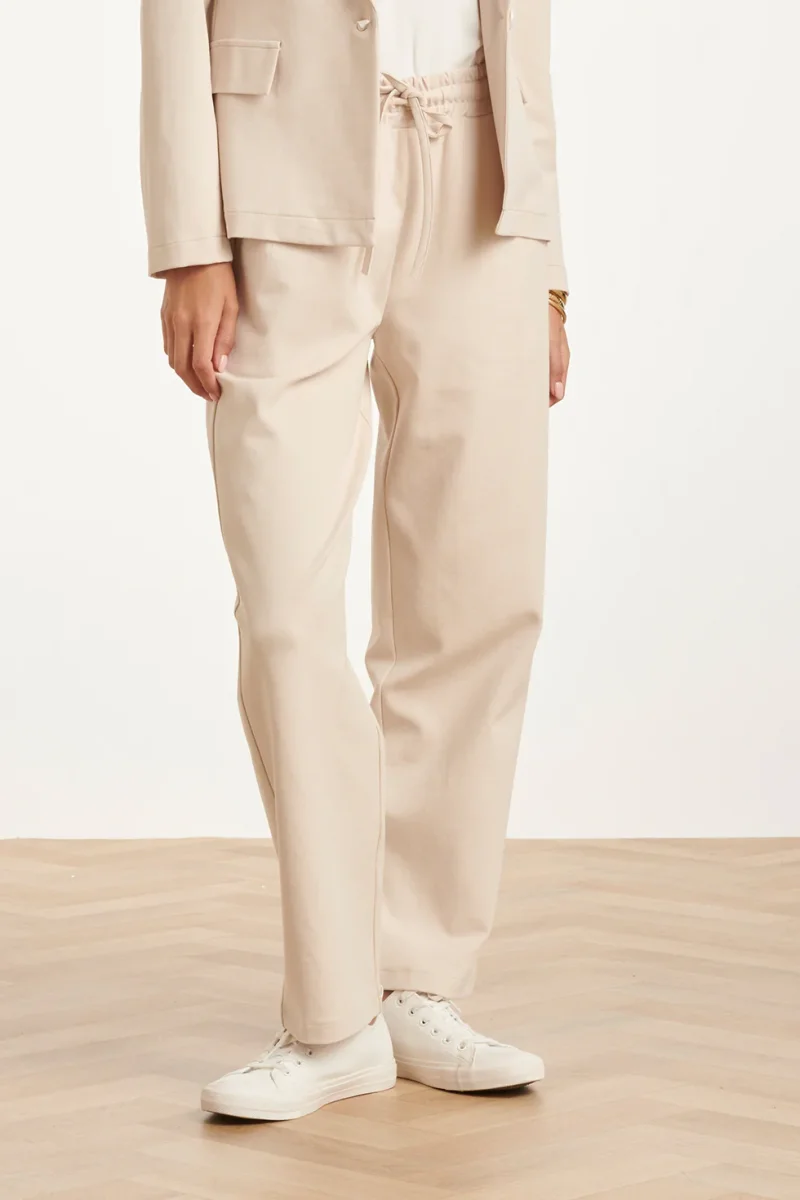 Comfortabele Pantalon Met Elastische Taille En Strikceintuur | Sand - Afbeelding 7