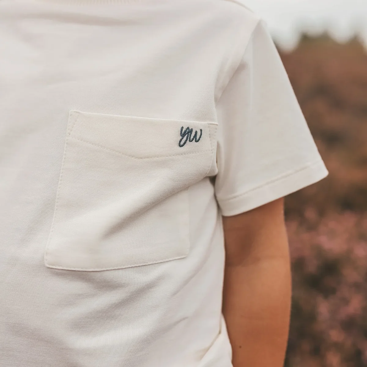 Solid | Regular Tee | Cloud Dancer - Afbeelding 4